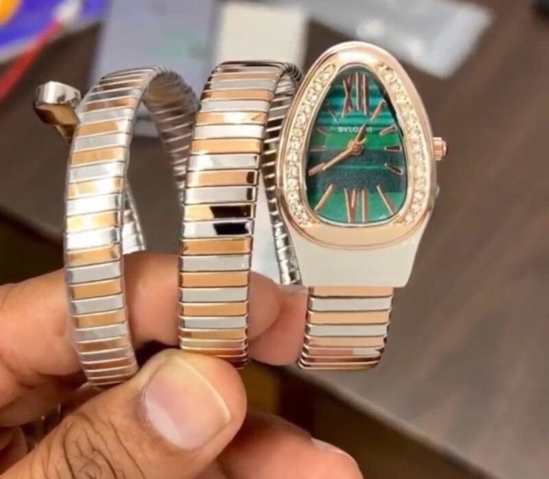 Bvlgari Snake First Copy watch ( Green )